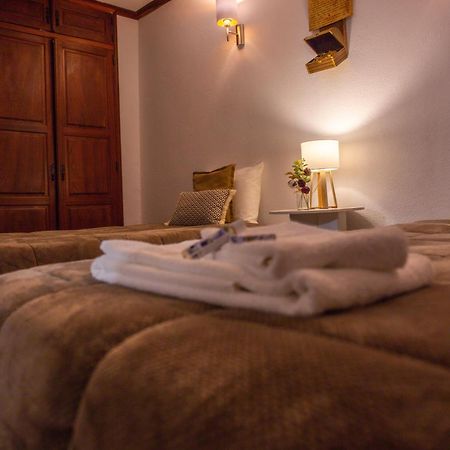 Villa Casa Da Cerca à Sortelha Extérieur photo