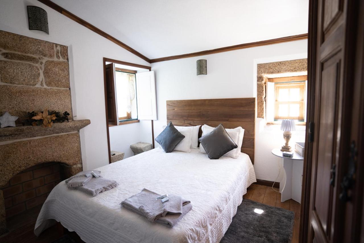 Villa Casa Da Cerca à Sortelha Extérieur photo