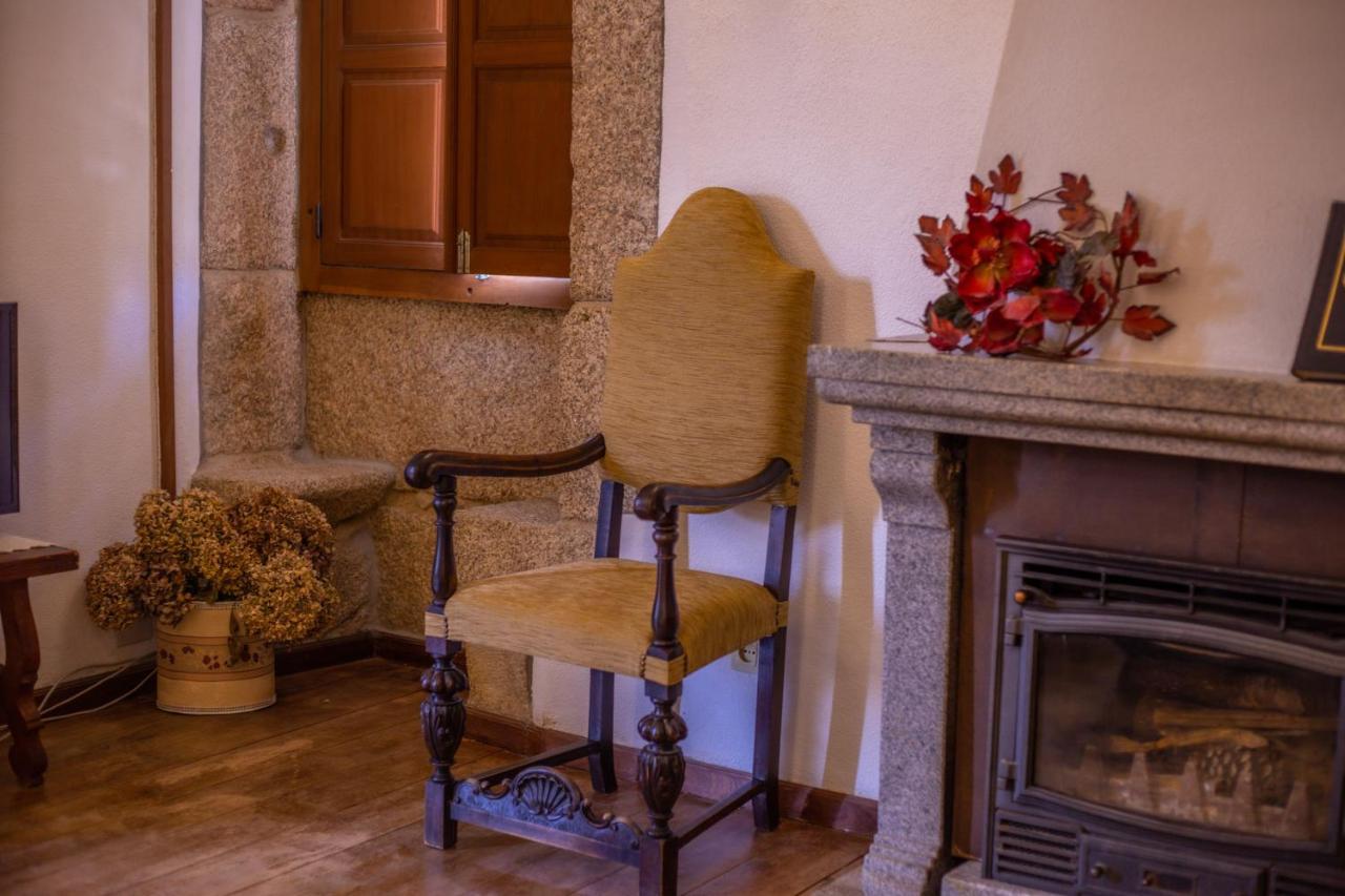 Villa Casa Da Cerca à Sortelha Extérieur photo