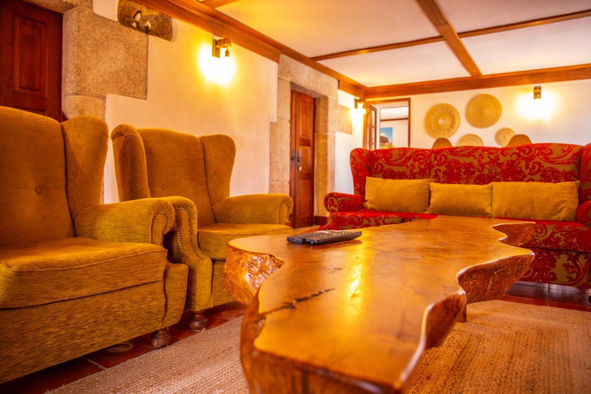 Villa Casa Da Cerca à Sortelha Extérieur photo