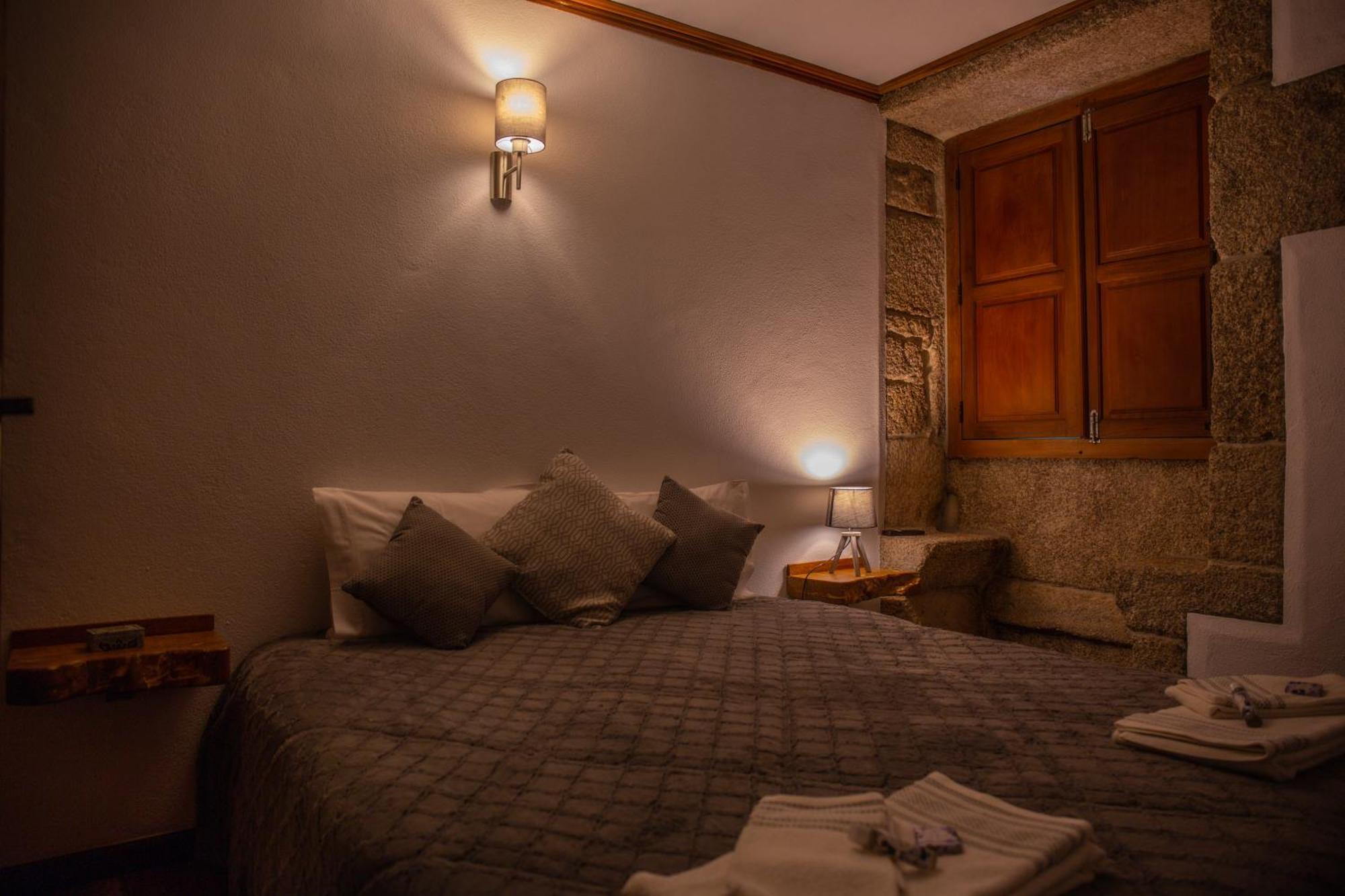 Villa Casa Da Cerca à Sortelha Extérieur photo